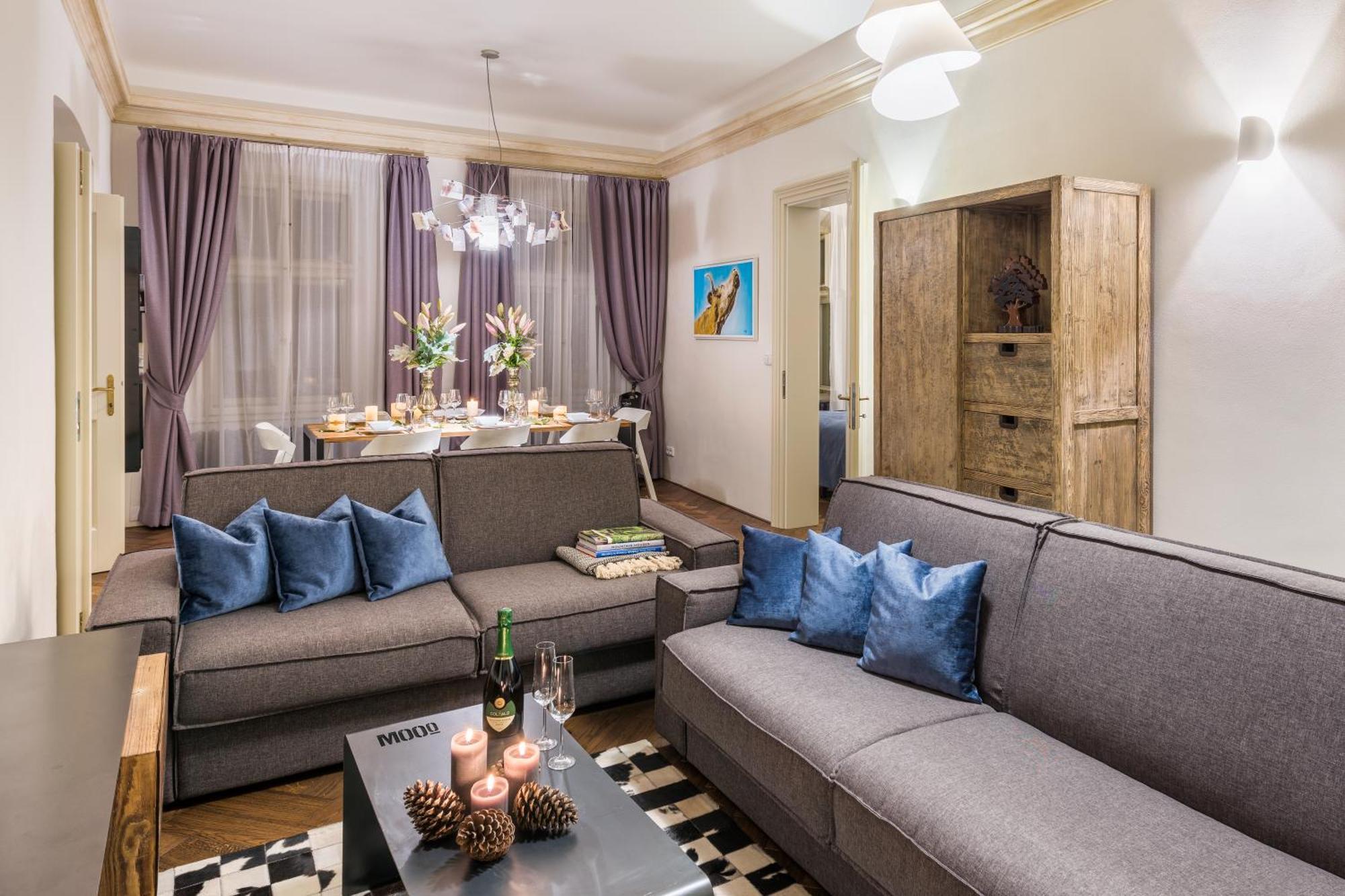 Three-Bedroom Apartment,823668434:JPEG